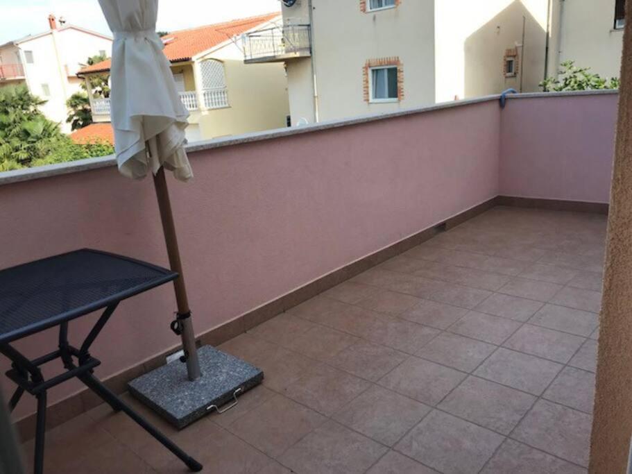 Apartment, 200M From Sea Brtonigla Esterno foto